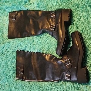 Womens boots